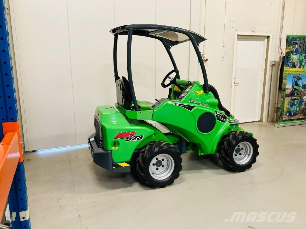 Avant 523 Mini loaders
