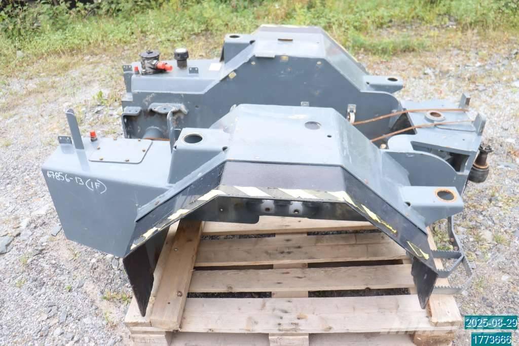 GiANT V 6004 T Chassis and suspension