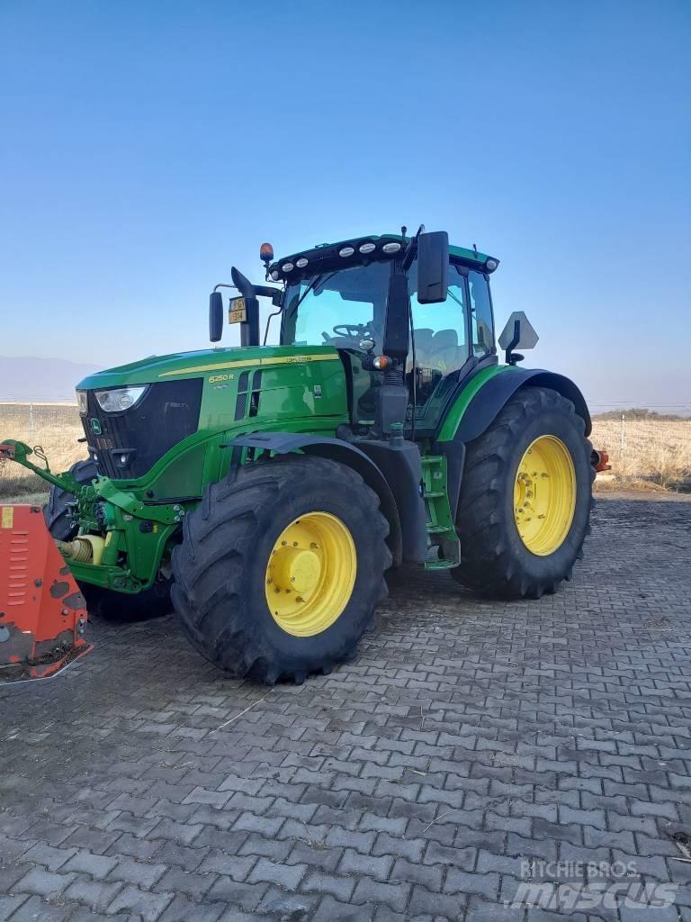 John Deere 6250R Tractors