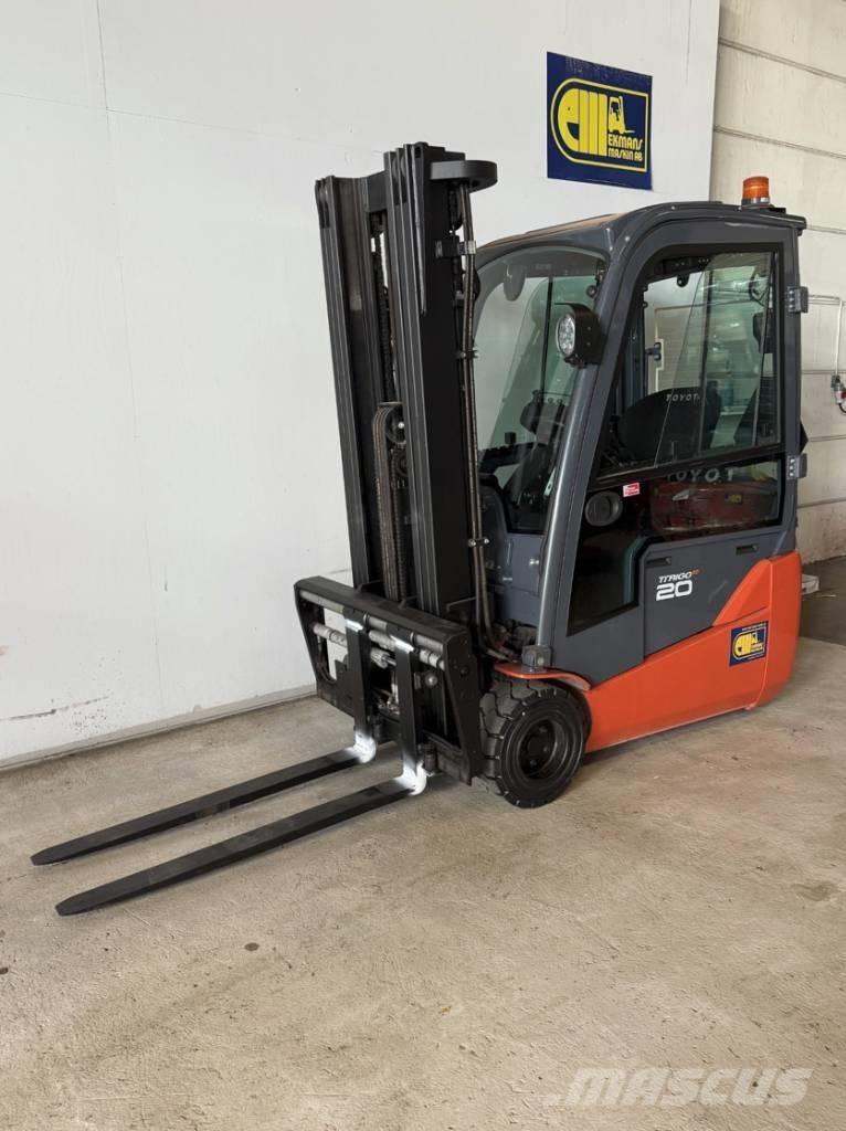 Toyota truck 8FBE20T Electric forklift trucks