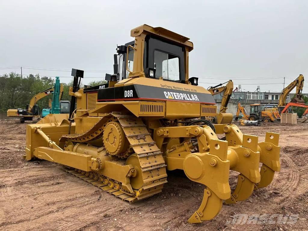 CAT D8R Crawler dozers