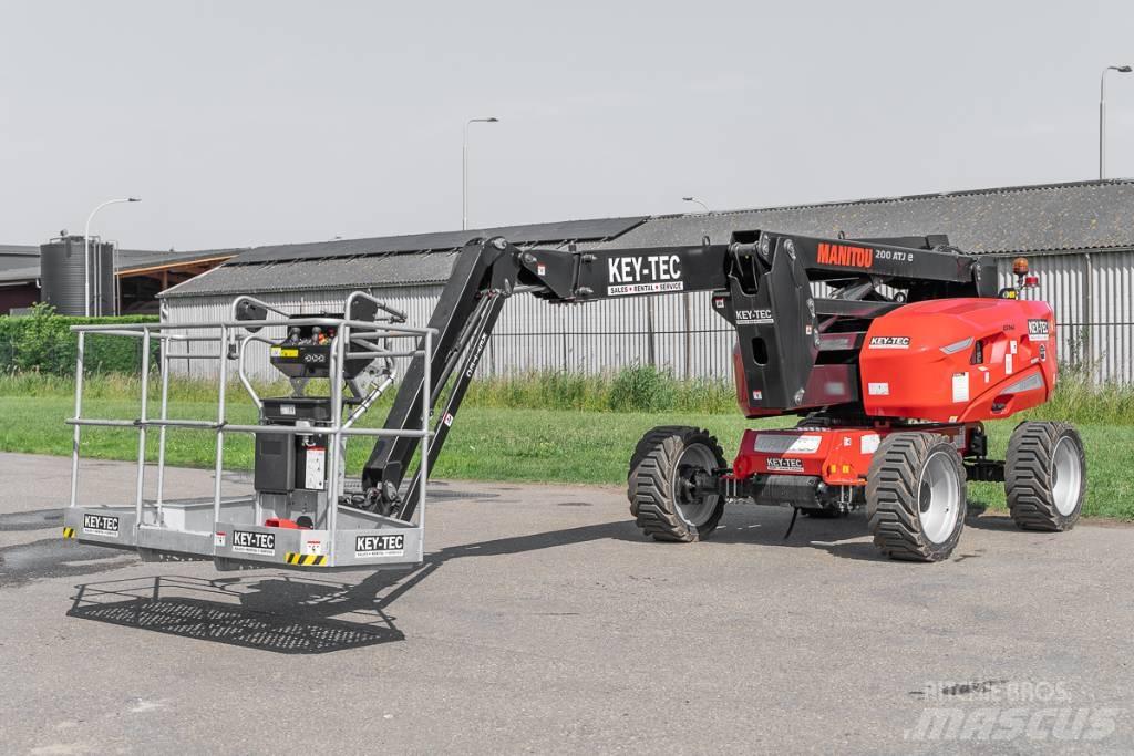 Manitou 200 ATJ e Articulated boom lifts