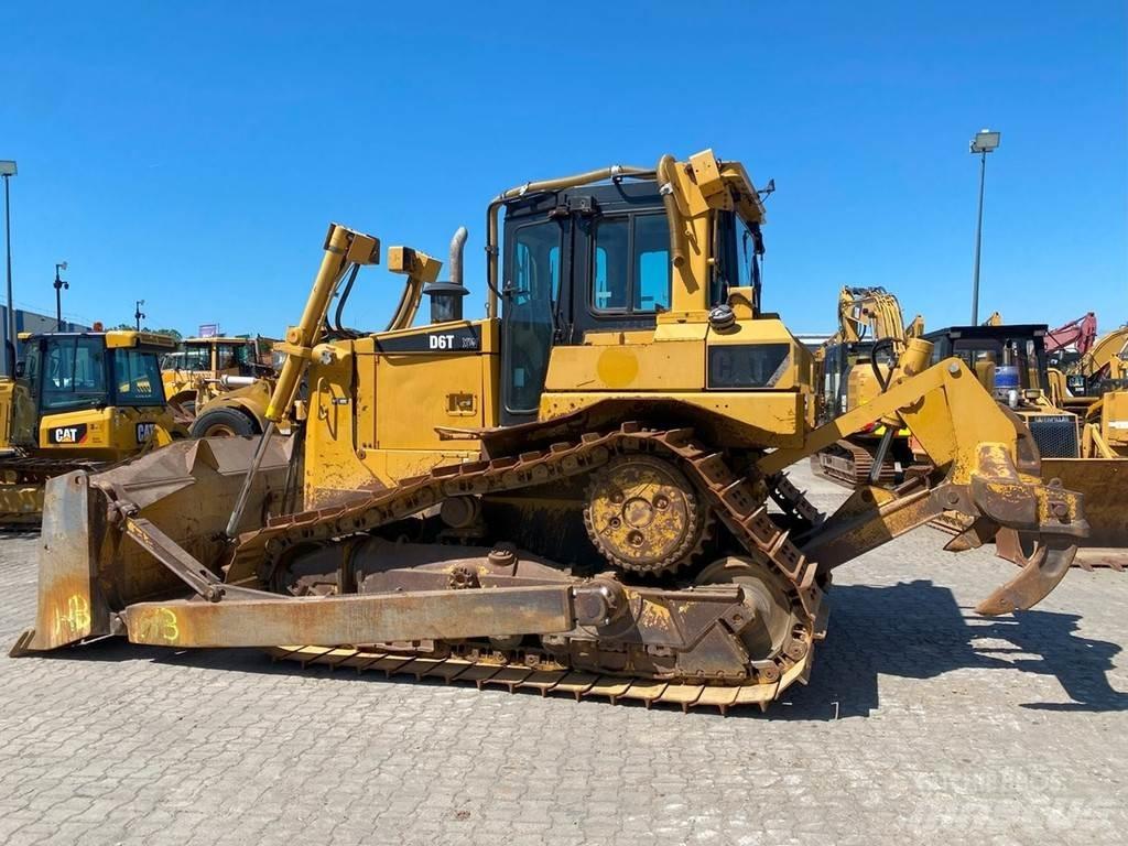 CAT D6T XW NVT Crawler dozers