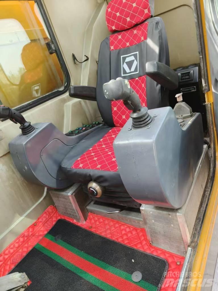 XCMG XCA 200 All terrain cranes