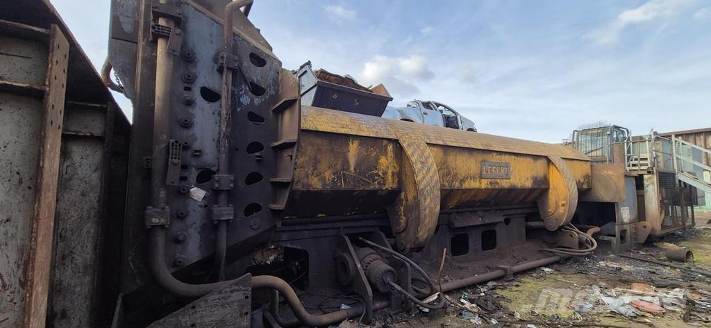 Lefort 850 Construction - Others