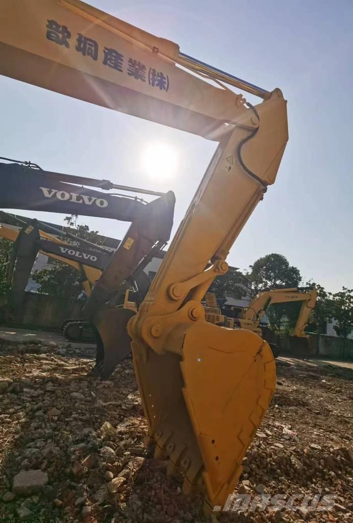 Komatsu PC 450-7 Crawler excavators