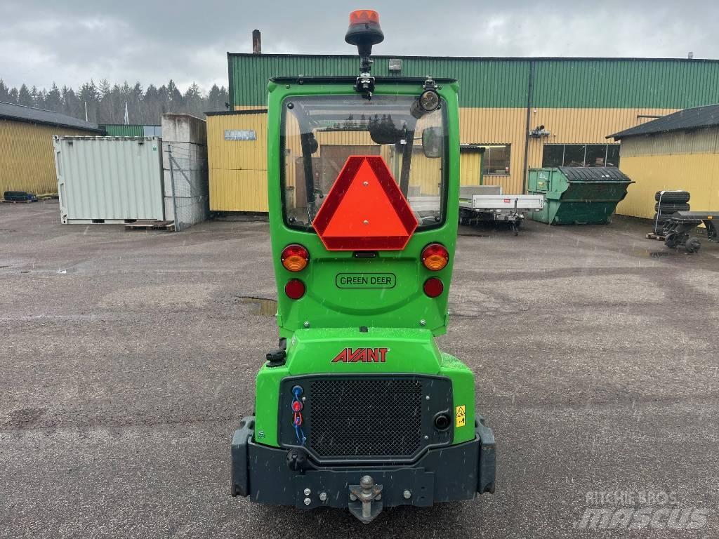 Avant 423 Multi purpose loaders