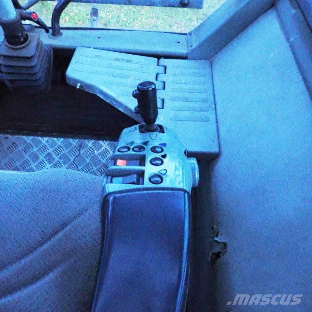 Valtra T 170 Tractors