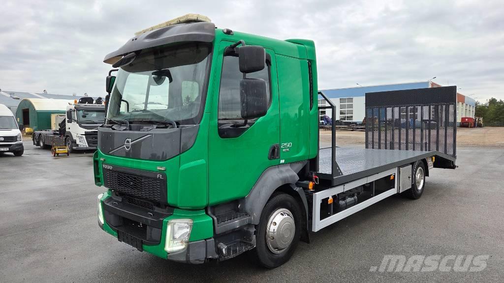 Volvo FL250 4X2 Beavertail Flatbed / winch trucks