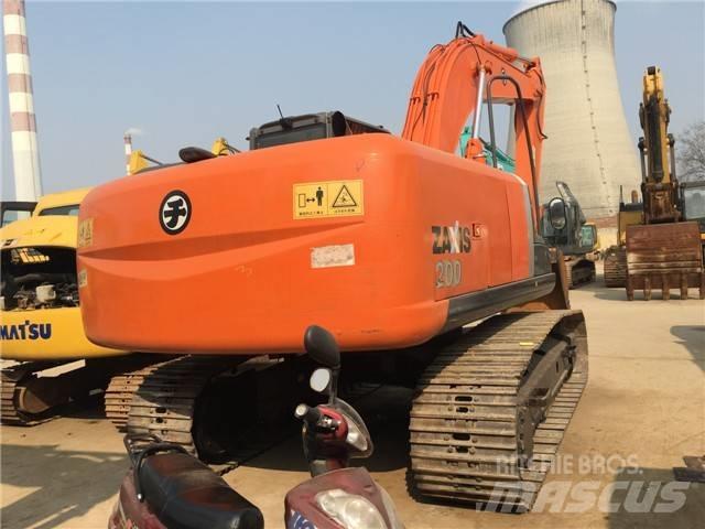 Hitachi ZX 200 Crawler excavators