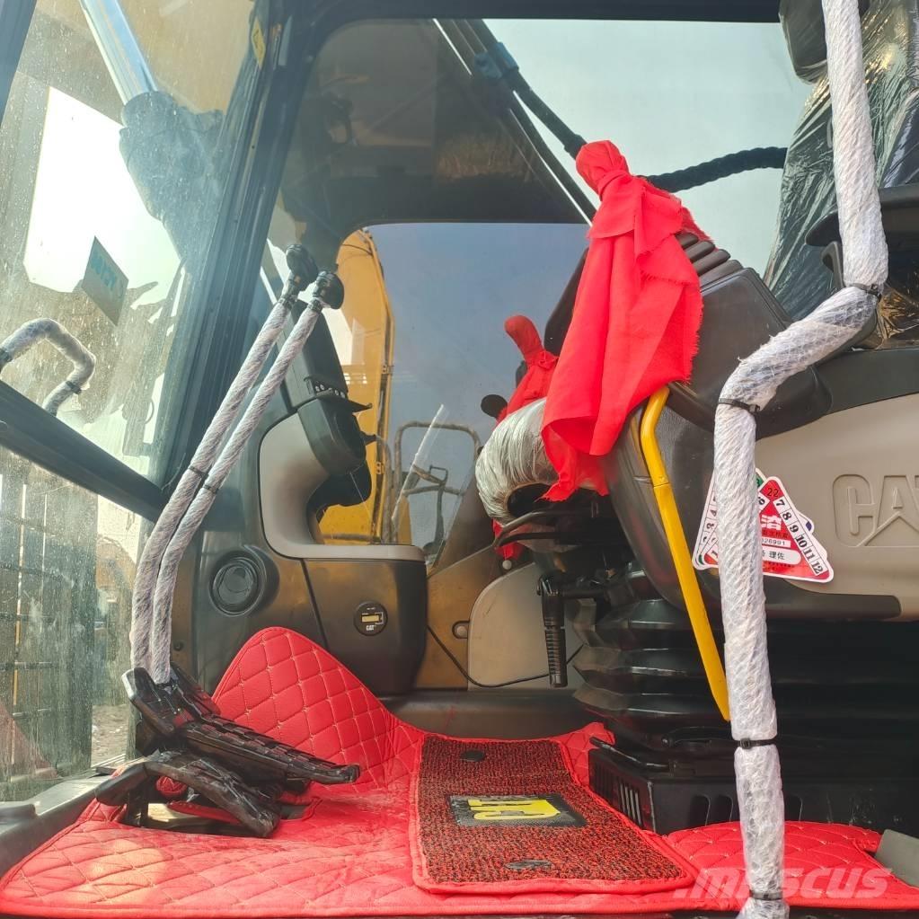 CAT 320 D Crawler excavators