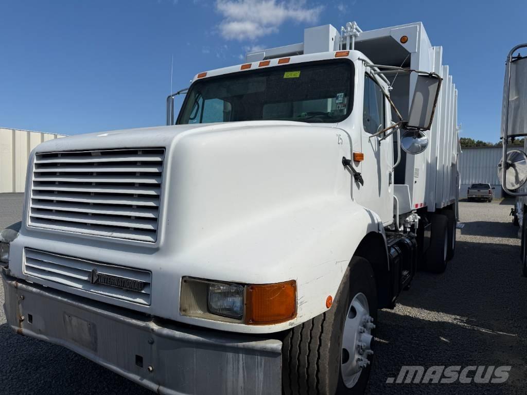International 2574 Waste trucks