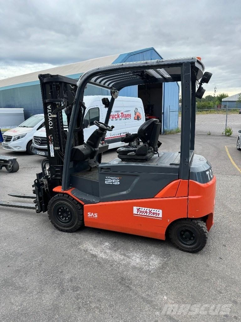 Toyota 8FBMT25 Electric forklift trucks