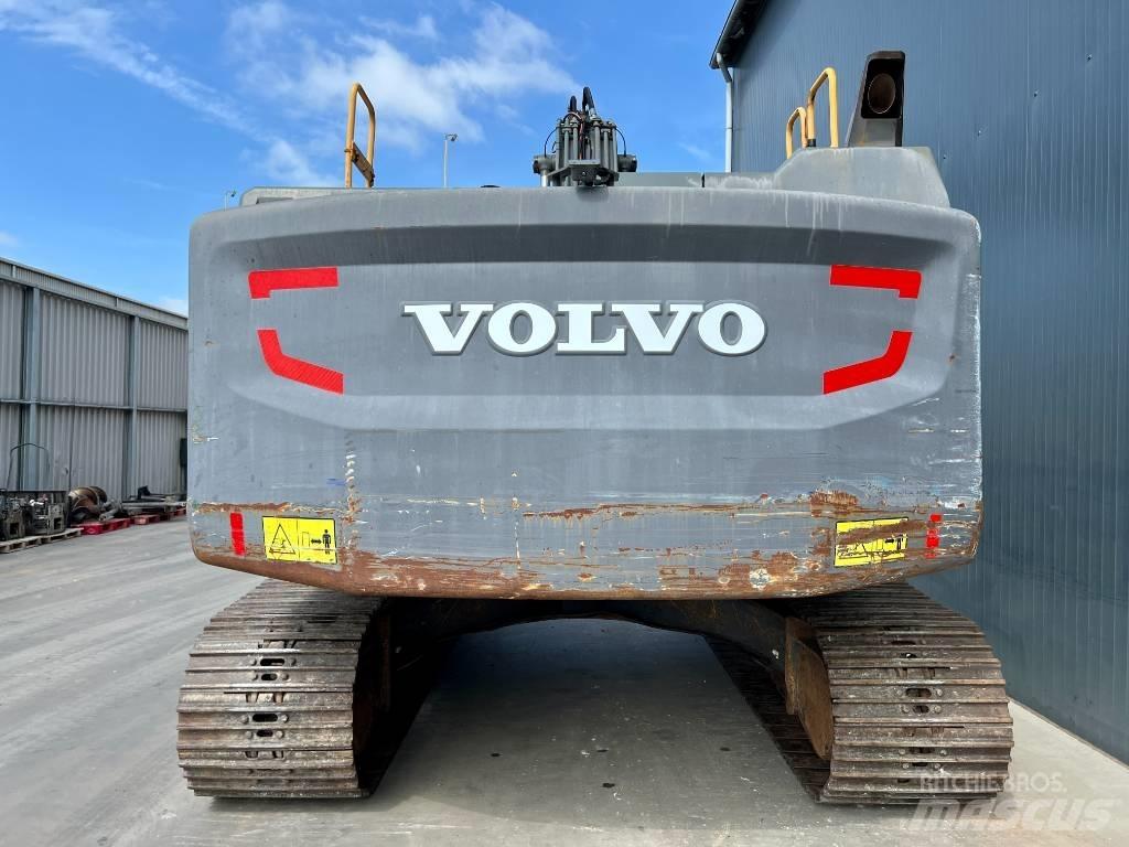 Volvo EC250E L Crawler excavators