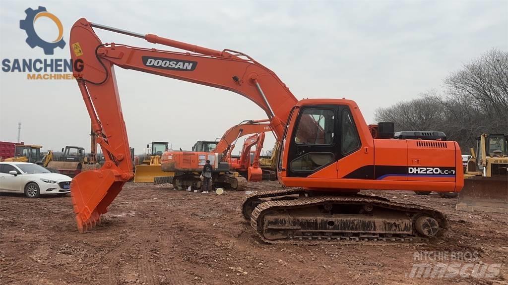 Doosan DH 220 Crawler excavators