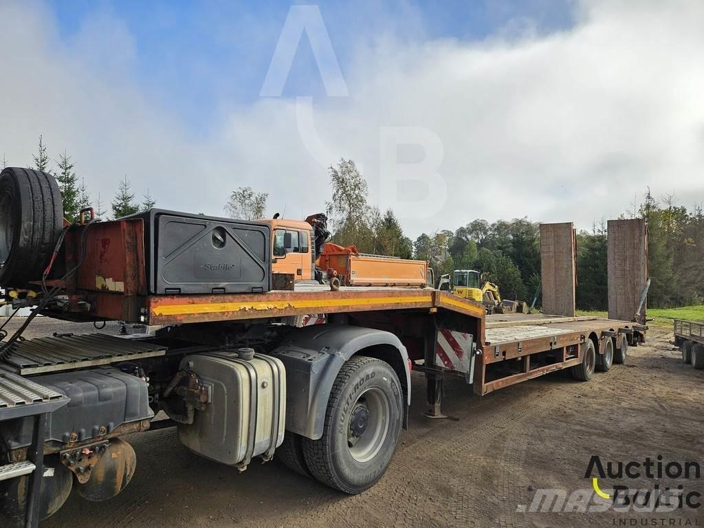 Faymonville STN-30 Curtainsider semi-trailers