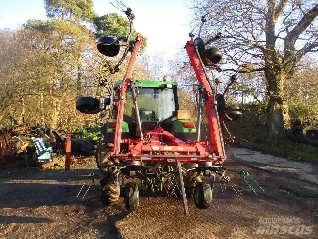 Kverneland Fanex 683 Rakes and tedders