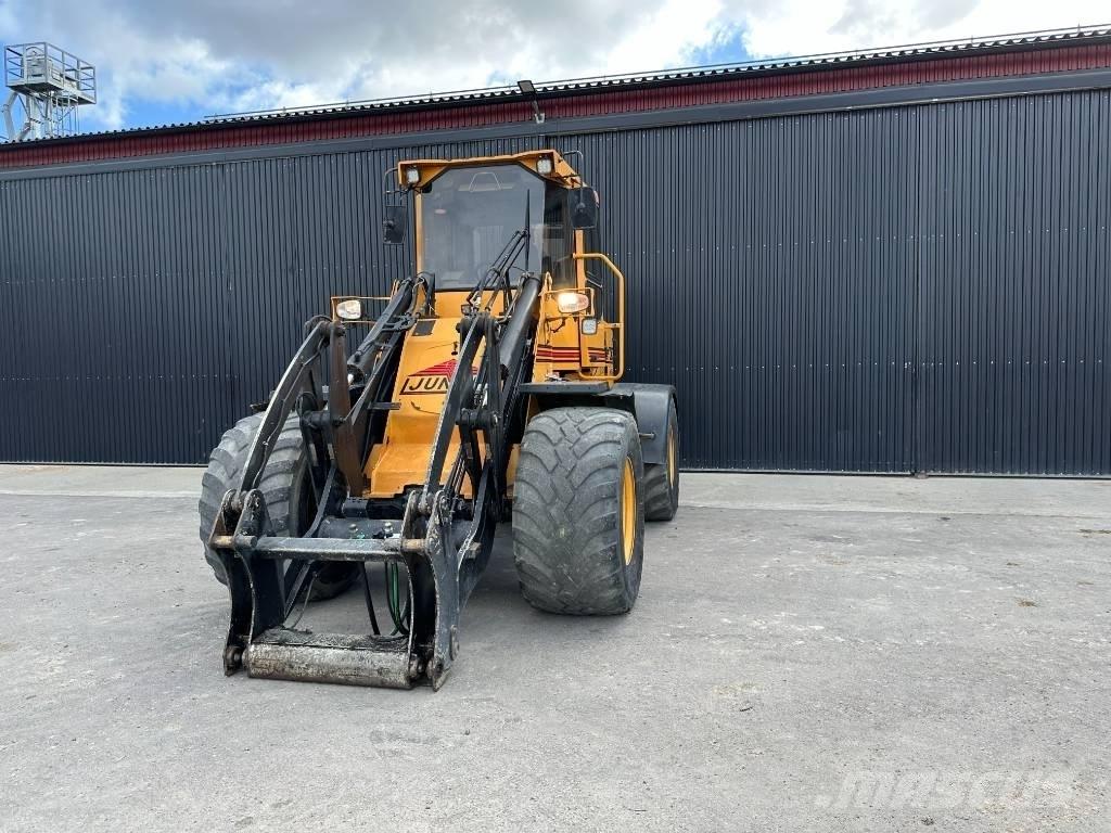 Ljungby L 9 Wheel loaders