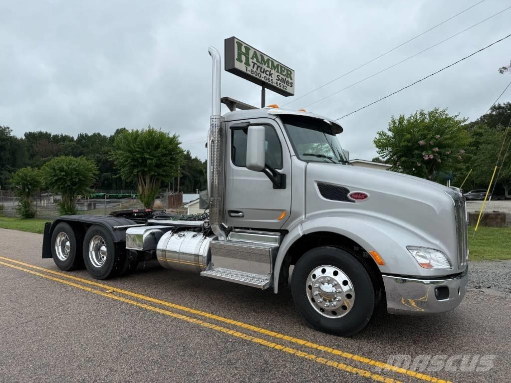 Peterbilt 579 Tractor Units