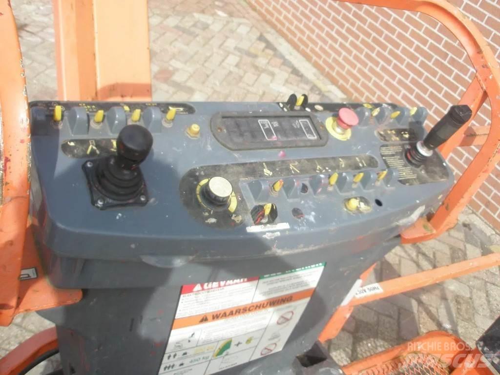JLG 1350 SJP Telescopic boom lifts