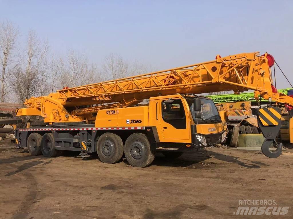 XCMG XCA 180 L All terrain cranes