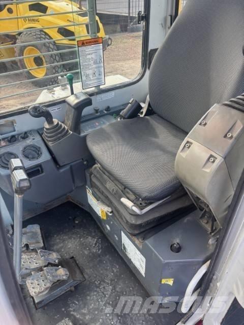 Takeuchi TB 153 FR Mini excavators < 7t (Mini diggers)