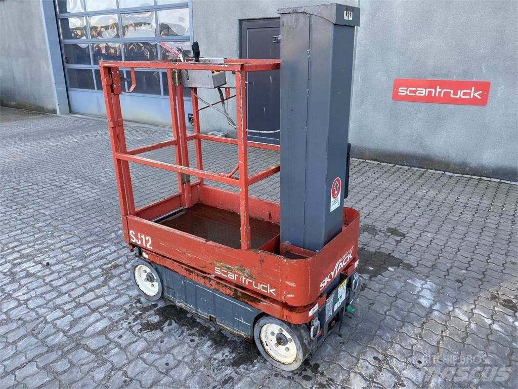SkyJack SJ12 Scissor lifts