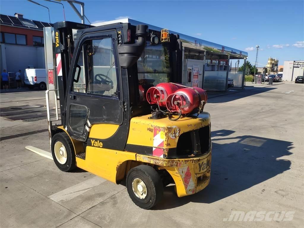 Yale GLP35VX LPG trucks