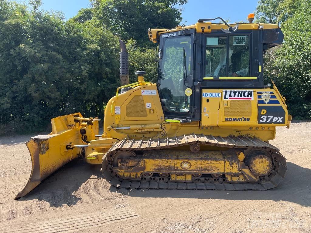 Komatsu D 37 PX-24 Crawler dozers