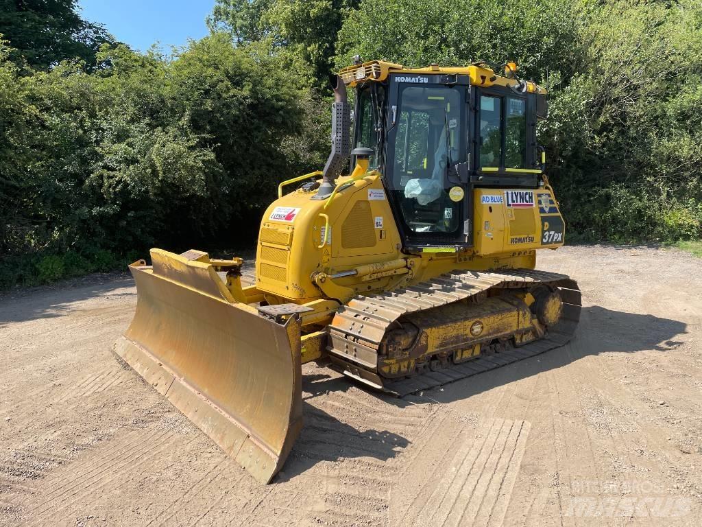 Komatsu D 37 PX-24 Crawler dozers