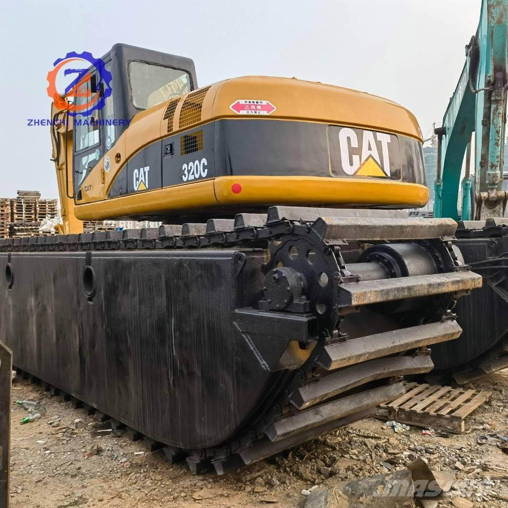 CAT 320 C Amphibious Excavators