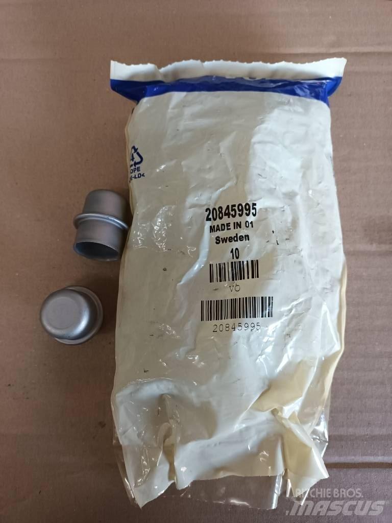 Volvo PLUG 20845995 Engines