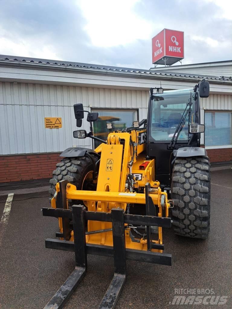 JCB 542-70 Agri Pro Telehandlers for agriculture