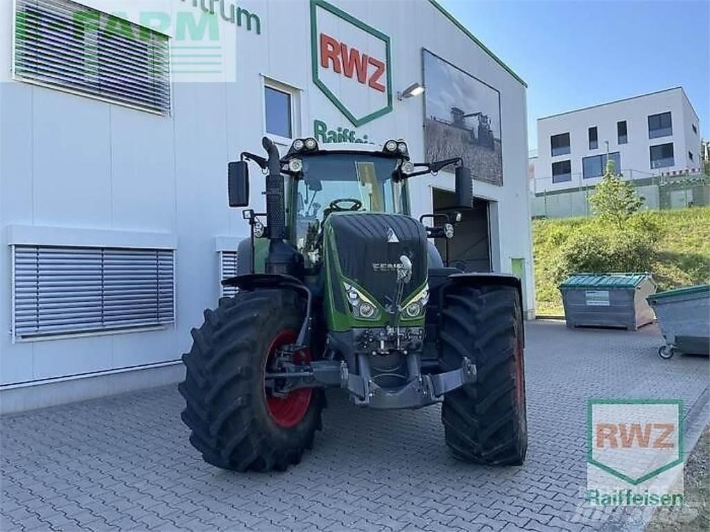 Fendt 828 vario Tractors