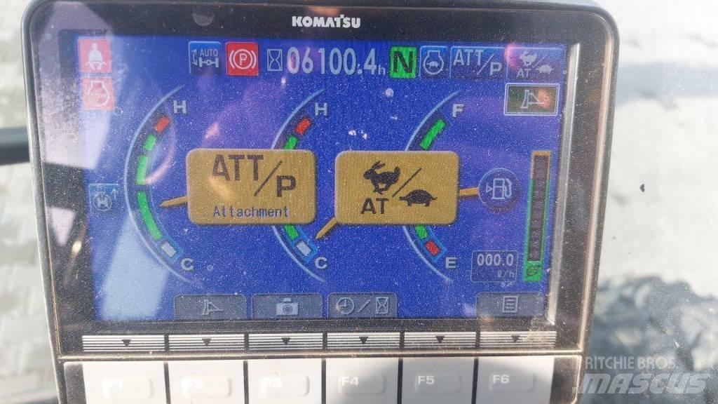 Komatsu PW 148-10 Wheeled excavators