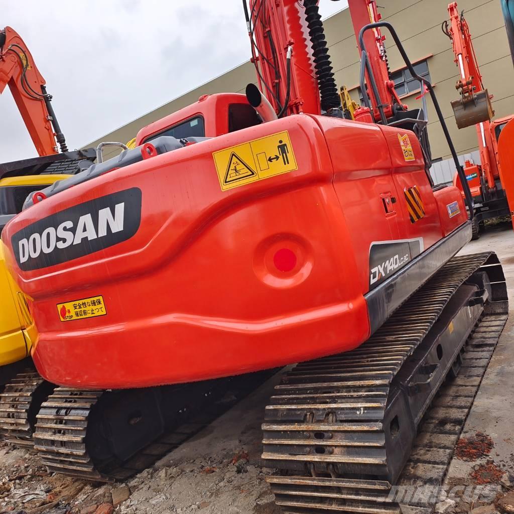 Doosan DX 150 LC Crawler excavators