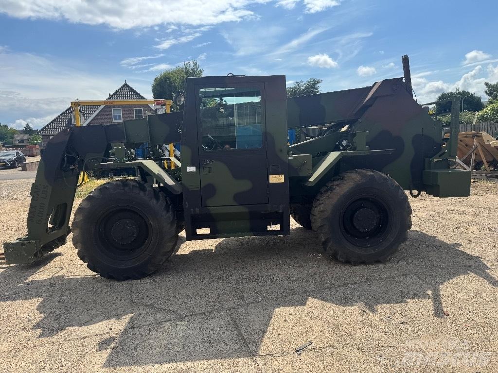 SkyTrak 6000 Telescopic handlers