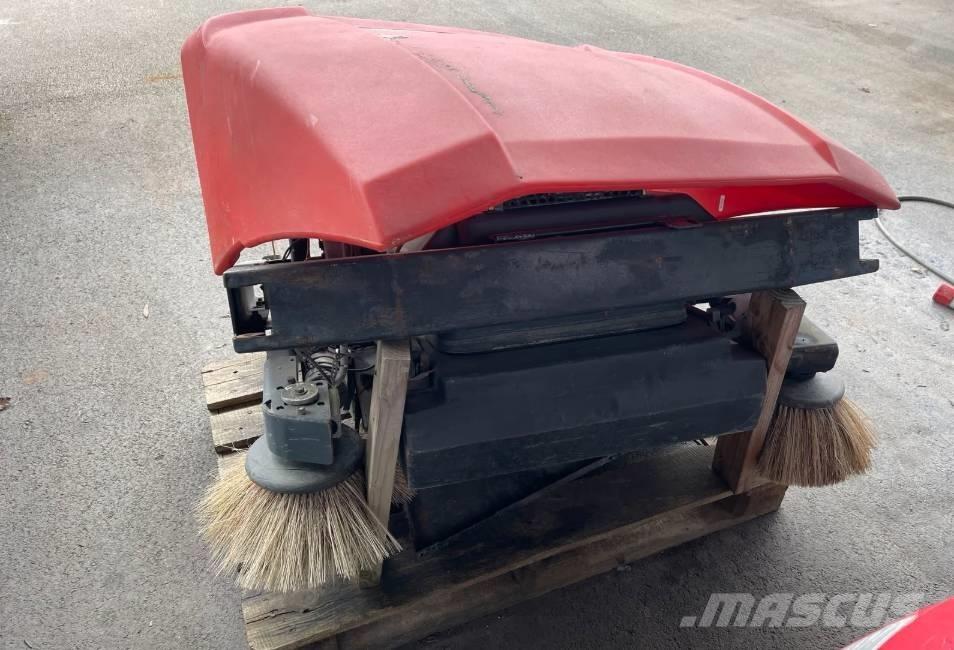 Hako Hakomatic 1100 Sweepers