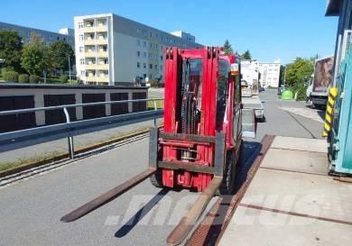 Manitou MI 30 D Diesel trucks