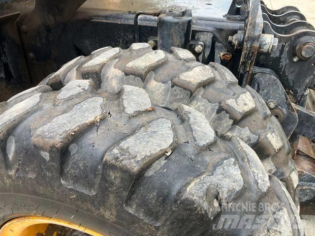 JCB JS 175 W Wheeled excavators