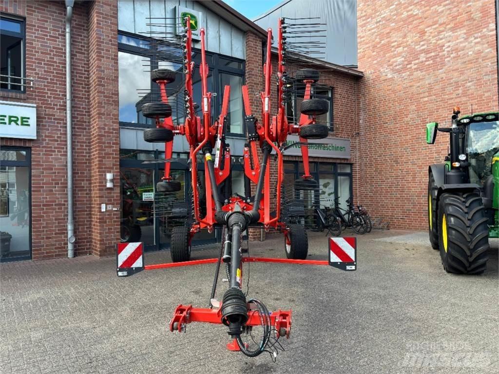 Kuhn GA 8131 Swathers
