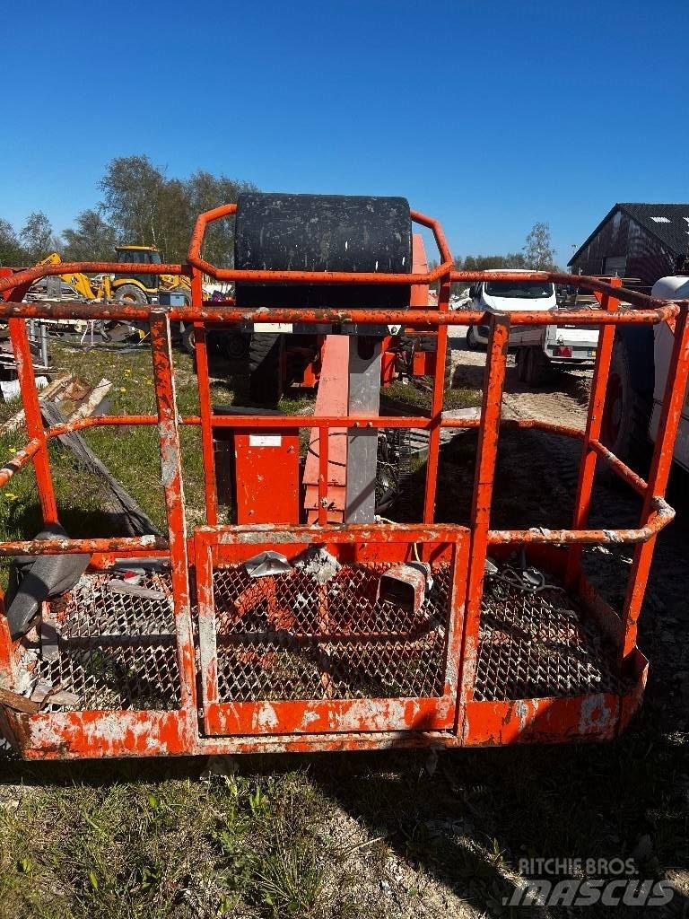 Terex TB 85 Articulated boom lifts