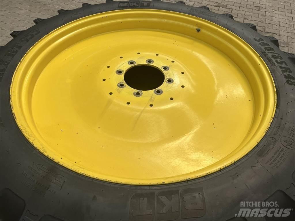 BKT 340/85R48 Tyres, wheels and rims