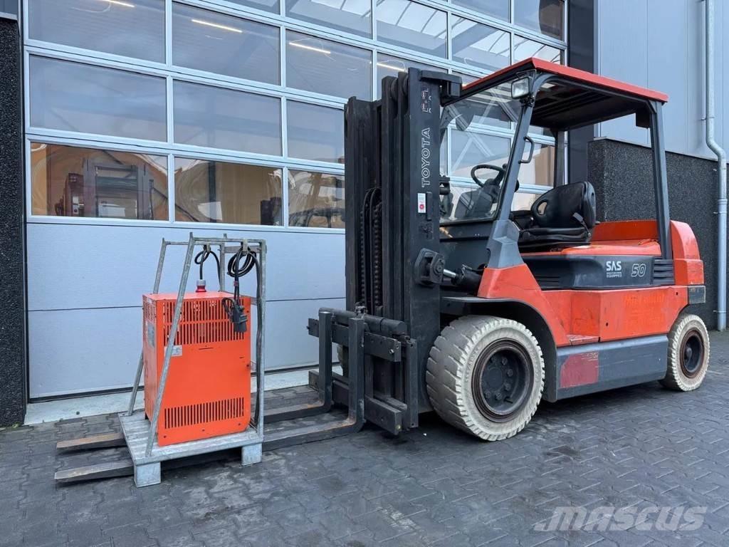 Toyota 7FBMF50 Forklift trucks - others