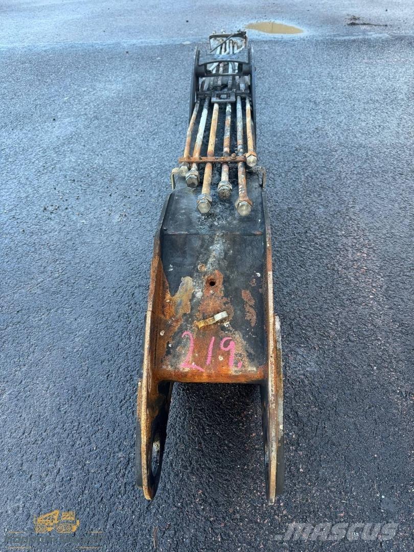 Komatsu 105F Forwarder cranes