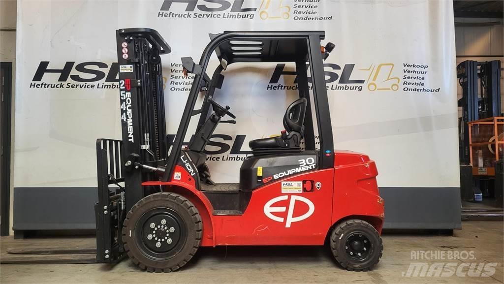  EFL303-S 2023 (demo) Electric forklift trucks