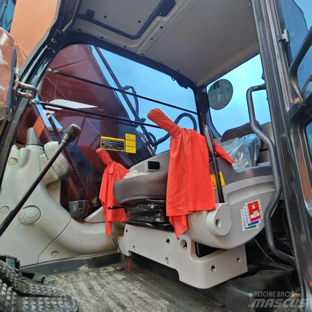 Hitachi ZX 210 Crawler excavators