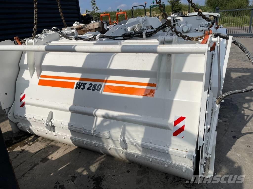 Wirtgen WS 250 Asphalt recyclers