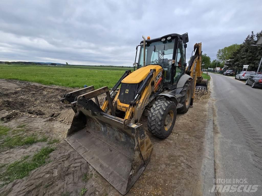 JCB 3CX Backhoe loaders