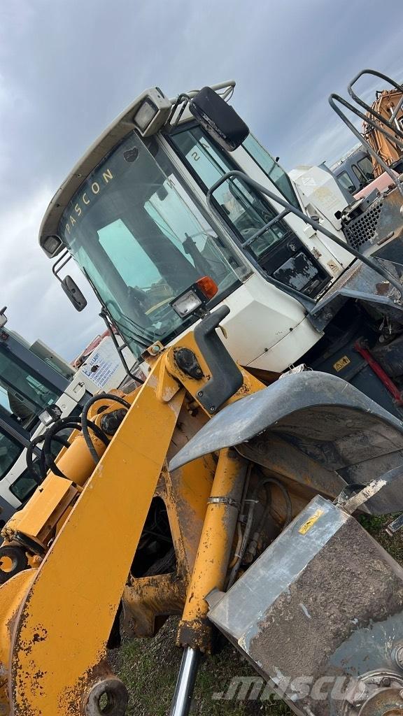 Liebherr L 514 Brakes